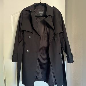 Club Monaco Trench Coat only wore 2 times